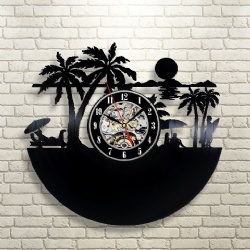 Made in China Large Plastic Clock, Cheap Wholesale Decorating House Clock
